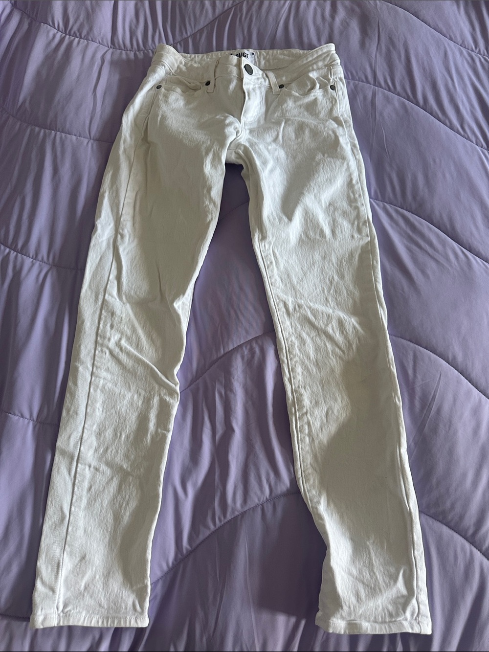 PAIGE Women’s White Slim Straight Jeans